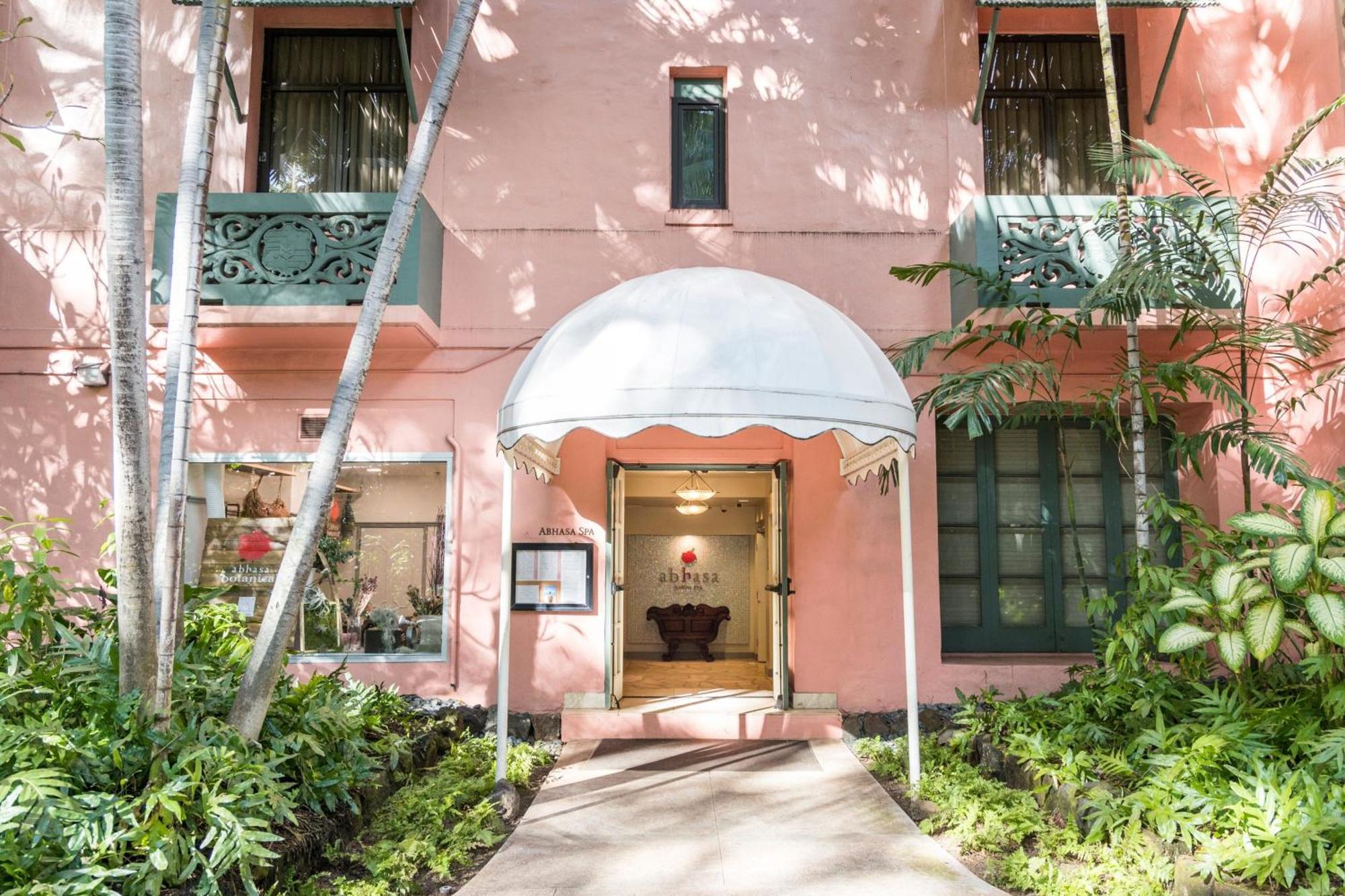 The Royal Hawaiian, A Luxury Collection Resort, Waikiki Honolulu Exterior photo